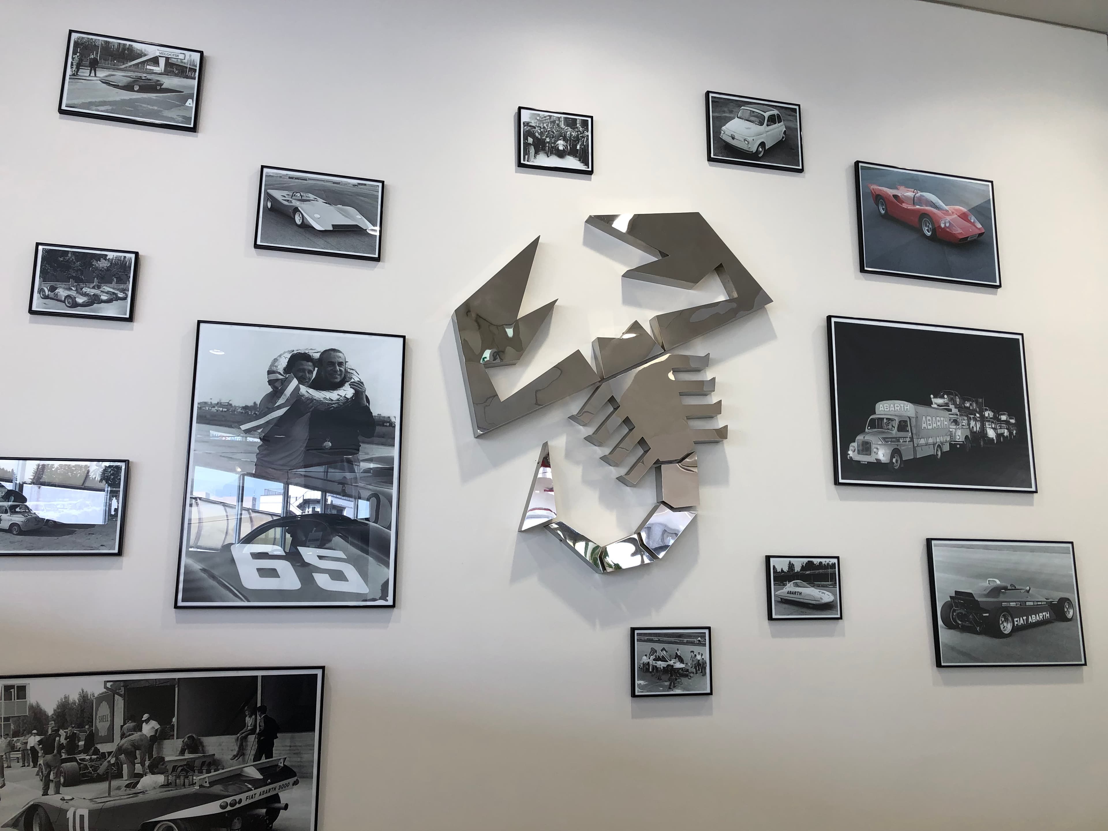 フィアット/アバルト横浜港南